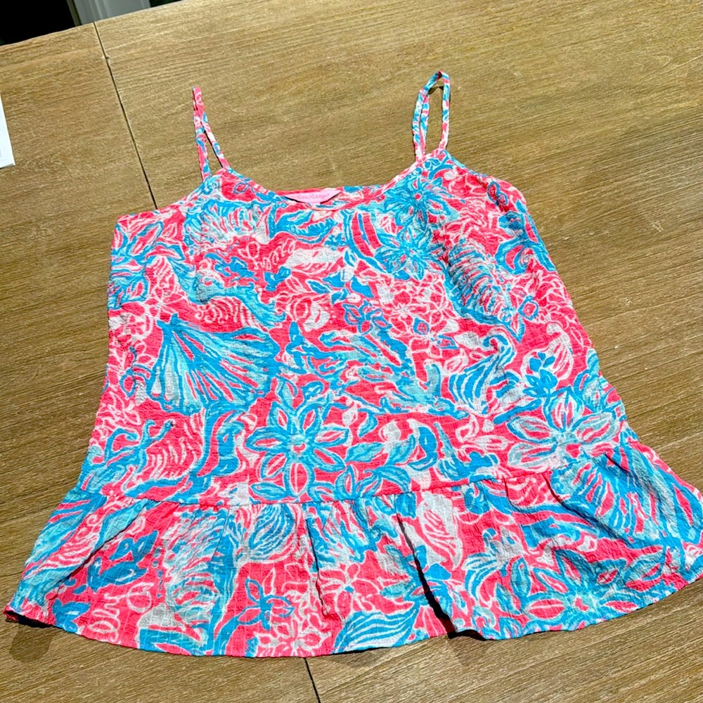 Fun Lilly Pulitzer summer top